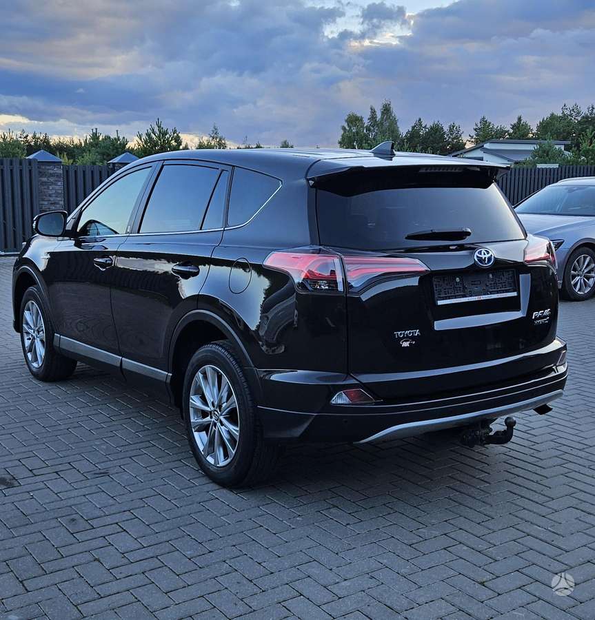 Toyota RAV4 - 3