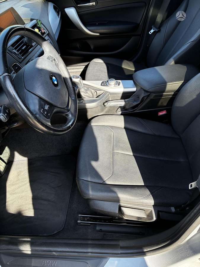 BMW 114, 1.6 l., hatchback