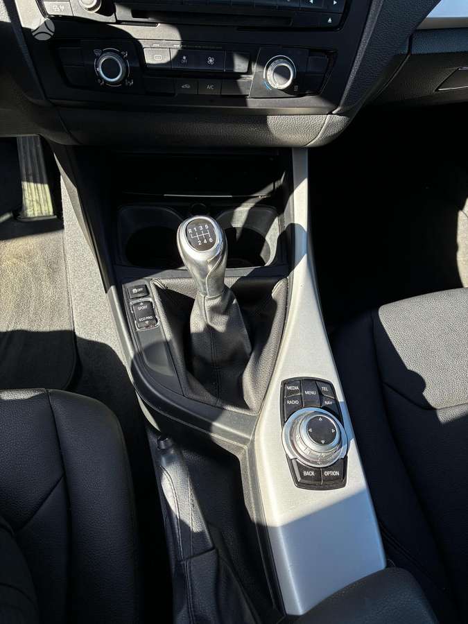 BMW 114, 1.6 l., hatchback