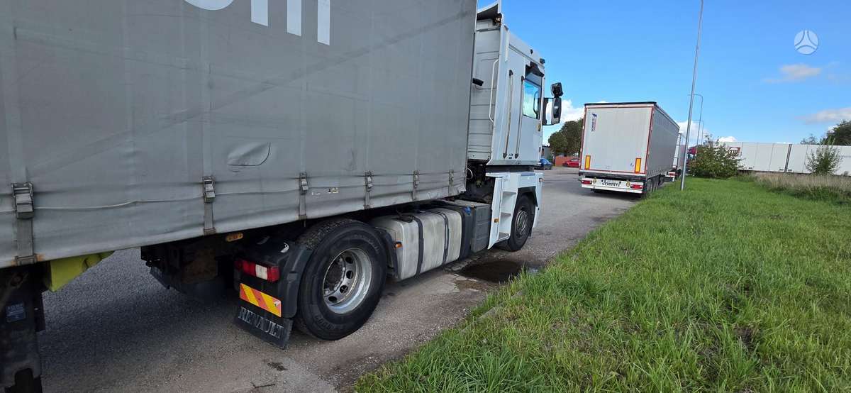 Renault Magnum, 2 спальных места