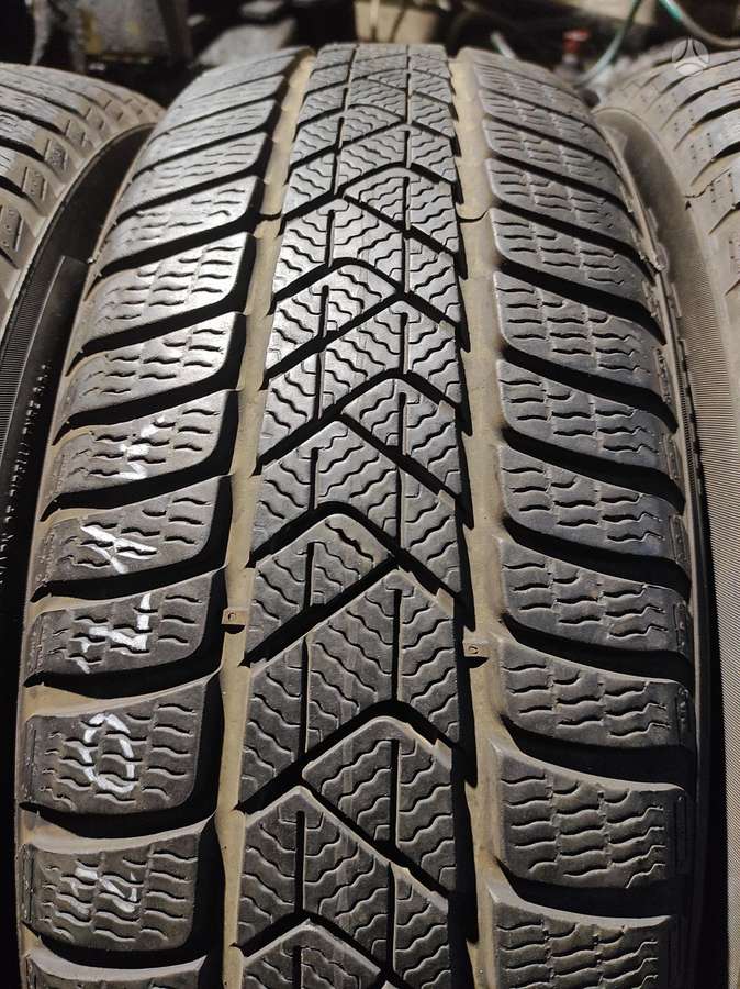 Pirelli, winter 205/60 R17