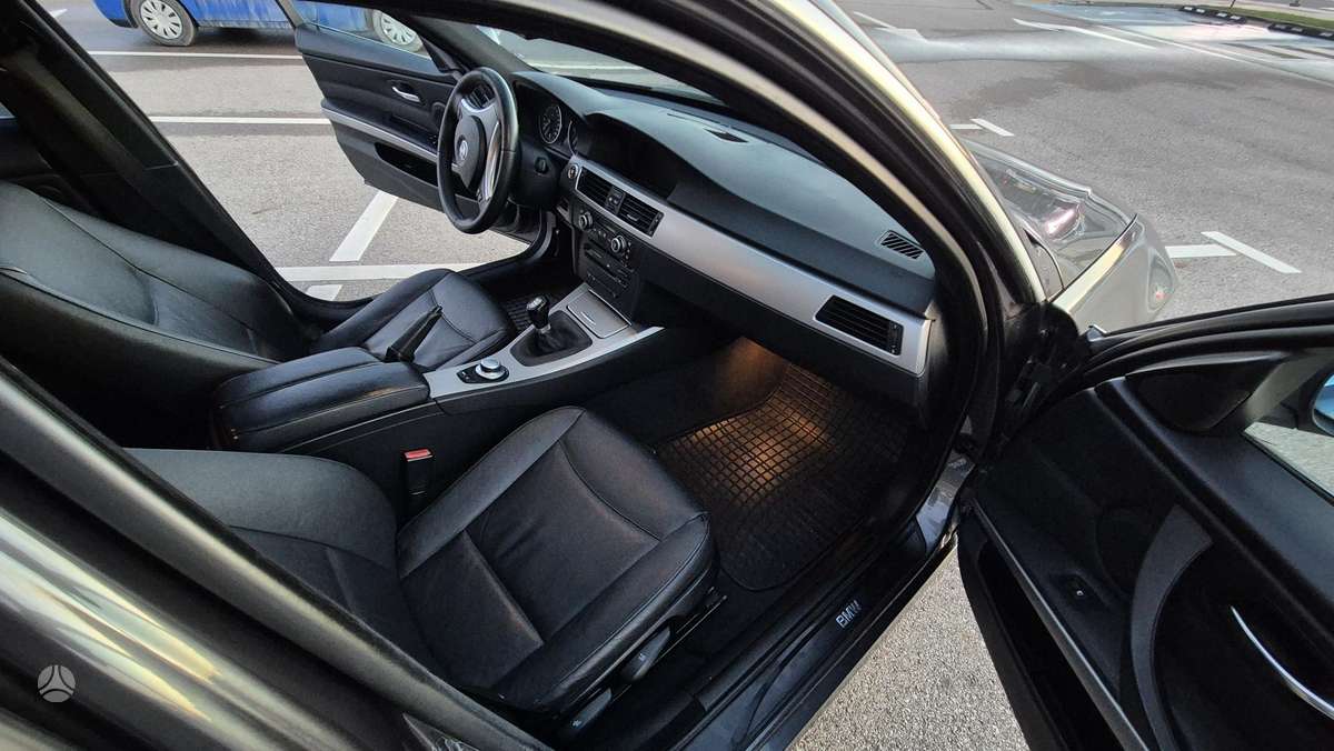 BMW 325, 3.0 l., Универсал