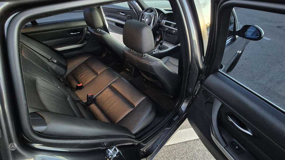 BMW 325, 3.0 l., Универсал