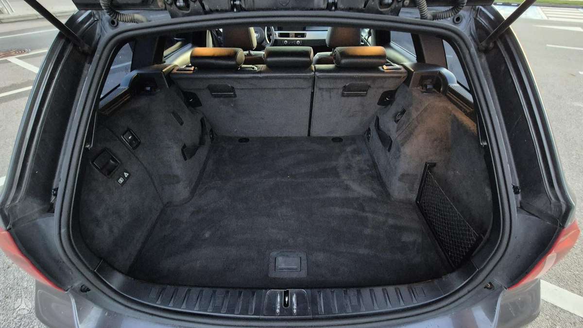 BMW 325, 3.0 l., universalas