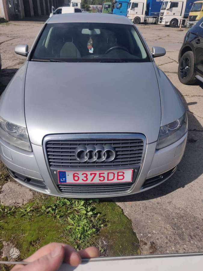 Audi A6, 2.7 l., sedanas