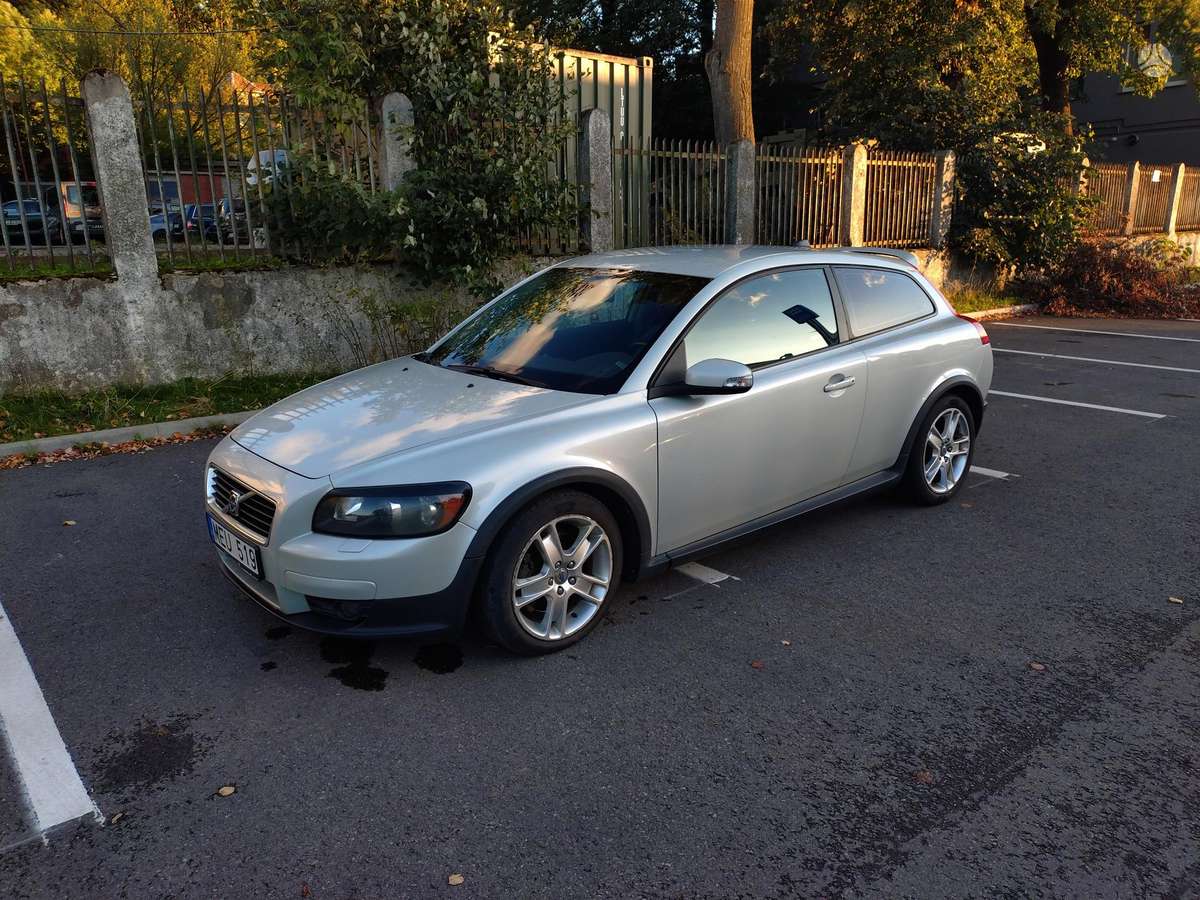 Volvo C30, 2.4 l., Купе (coupe)