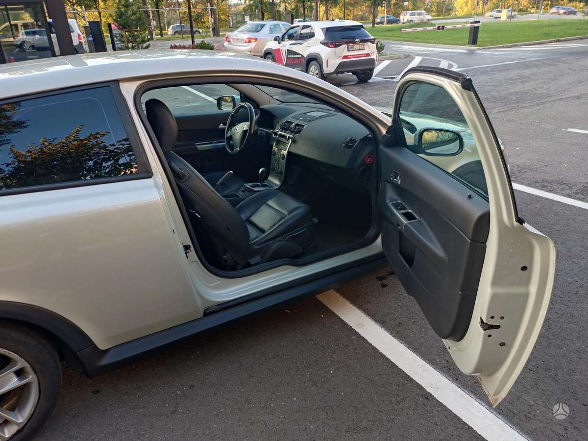 Volvo C30, 2.4 l., Купе (coupe)