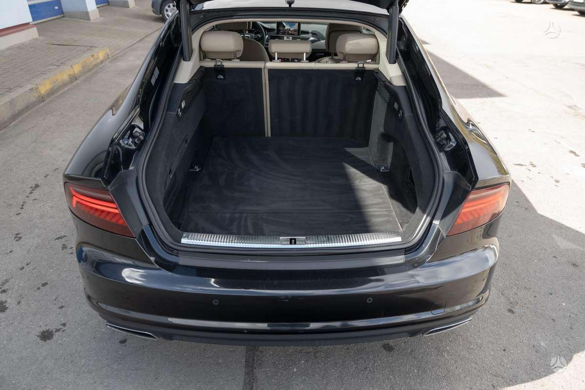 Audi A7, 3.0 l., coupe