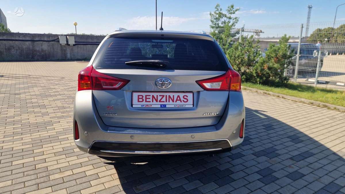Toyota Auris - 6