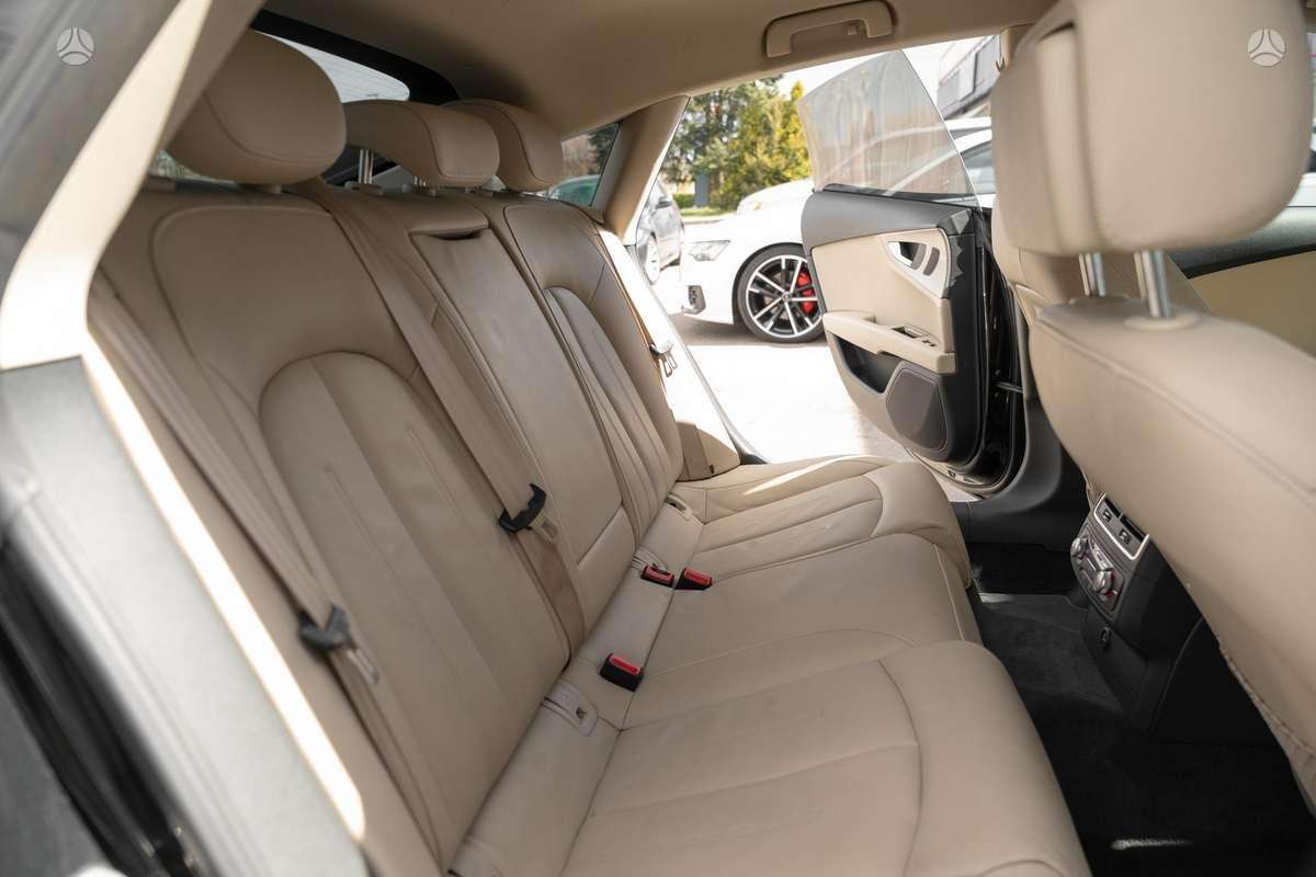 Audi A7, 3.0 l., coupe