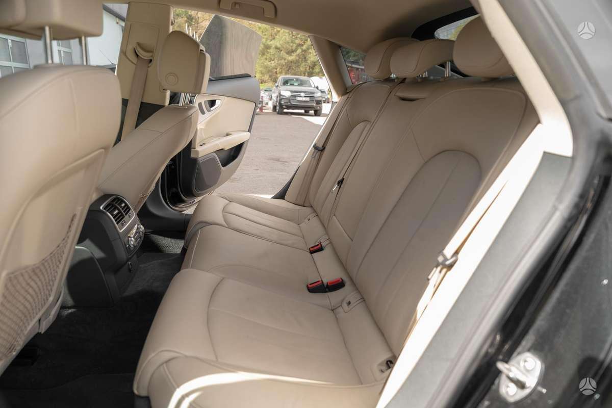 Audi A7, 3.0 l., coupe