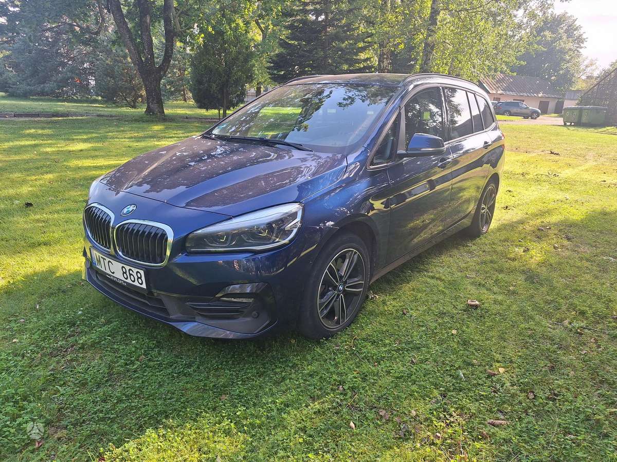BMW 218 Gran Tourer, 2.0 l., Минивэн