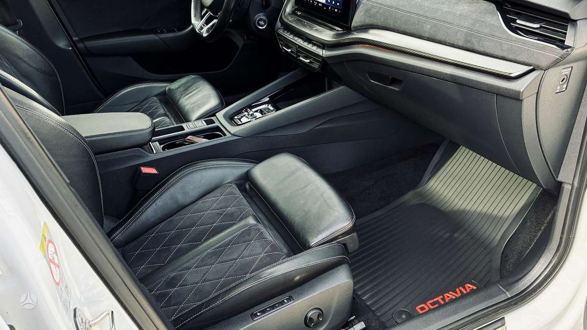 Škoda Octavia - 9