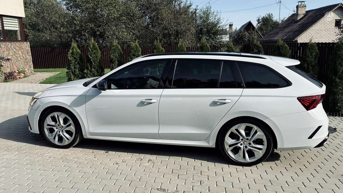 Škoda Octavia - 4
