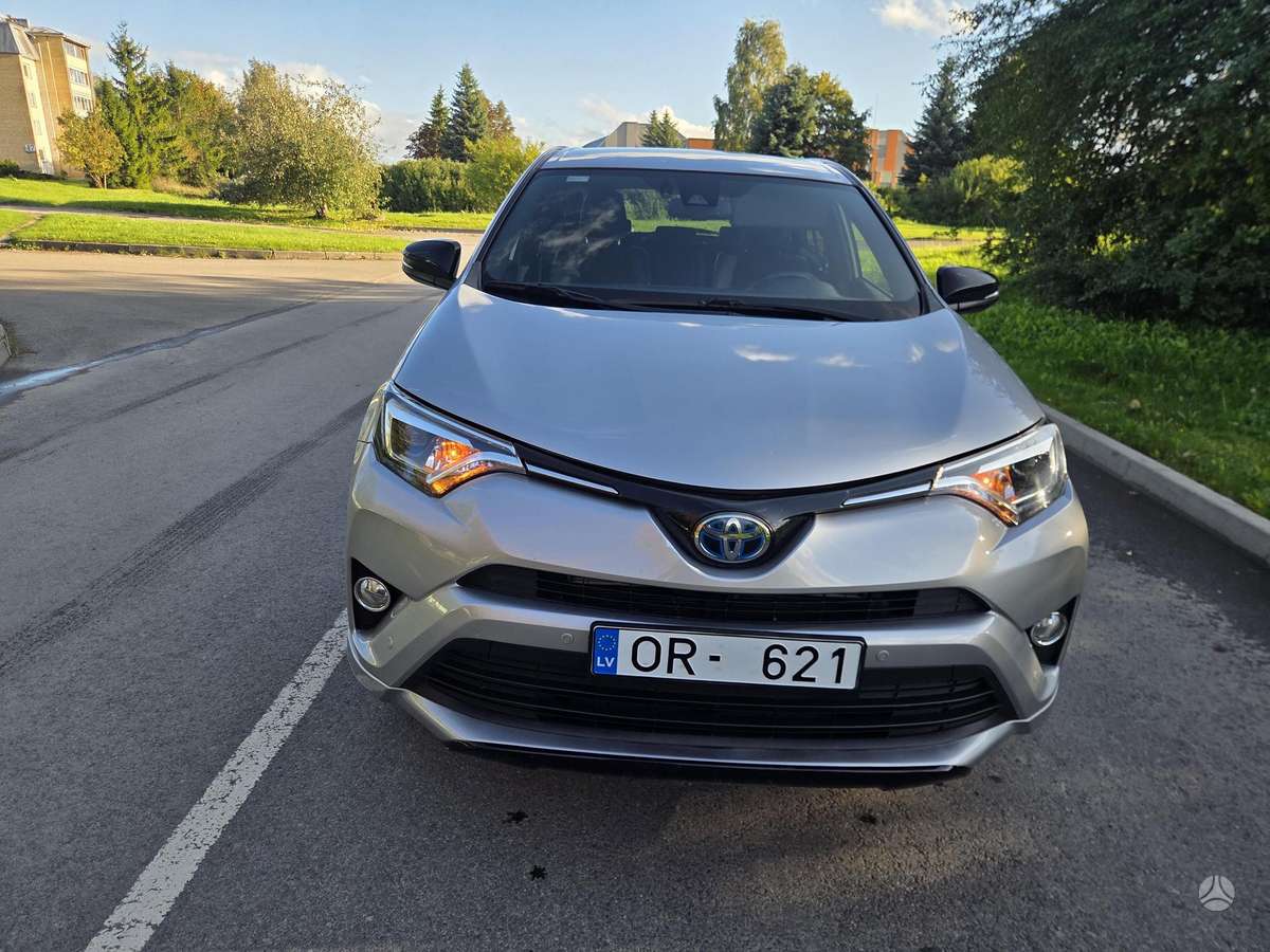 Toyota RAV4 - 2
