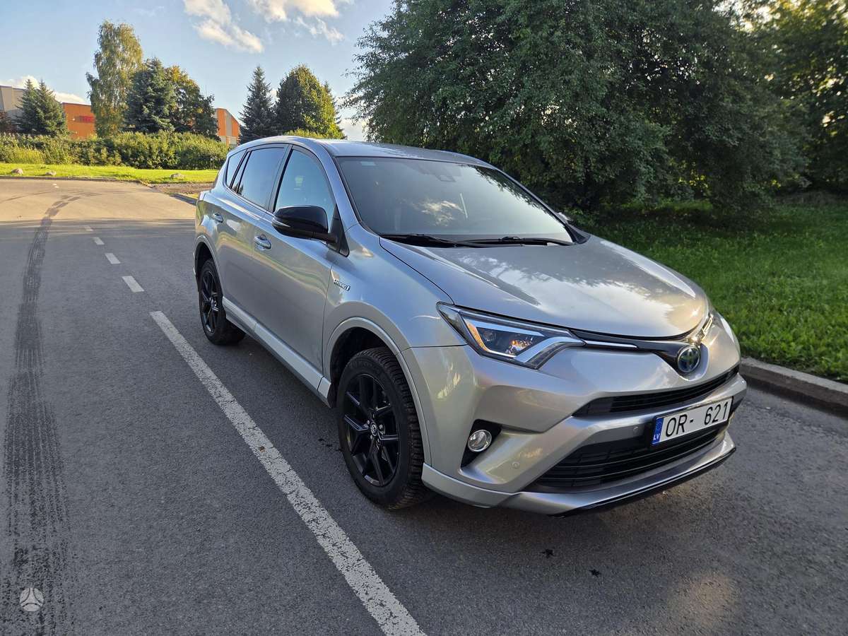 Toyota RAV4 - 3