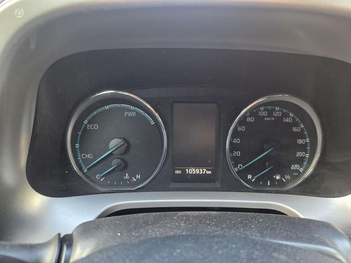 Toyota RAV4 - 11