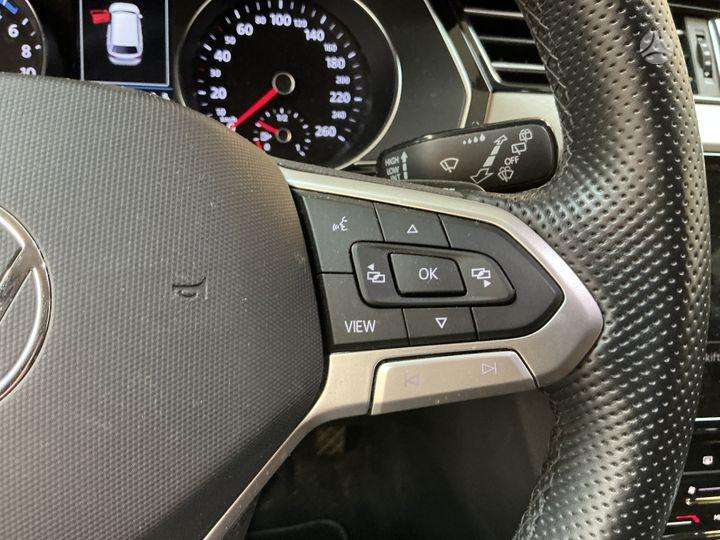 Volkswagen Passat - 7