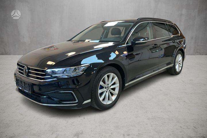 Volkswagen Passat - 2