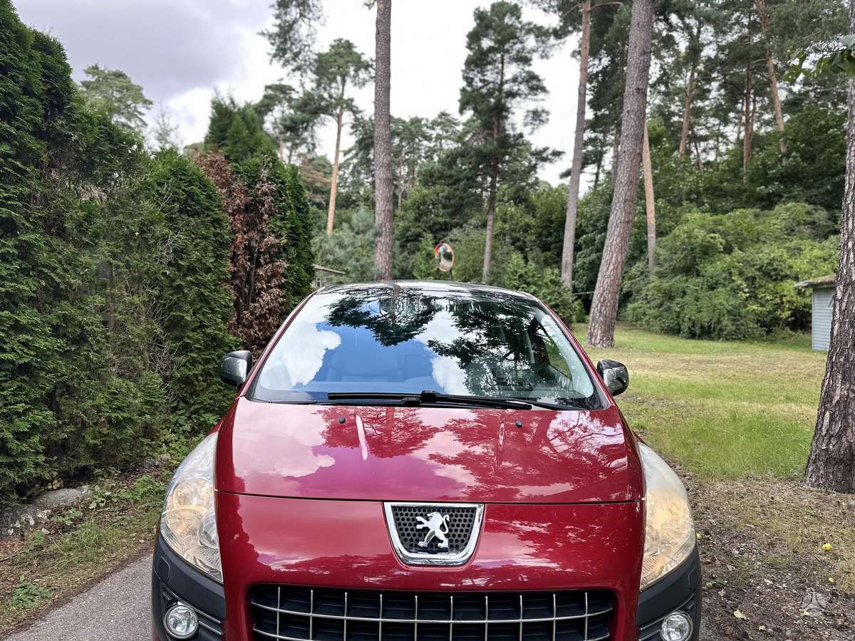 Peugeot 3008, 1.6 l., Минивэн