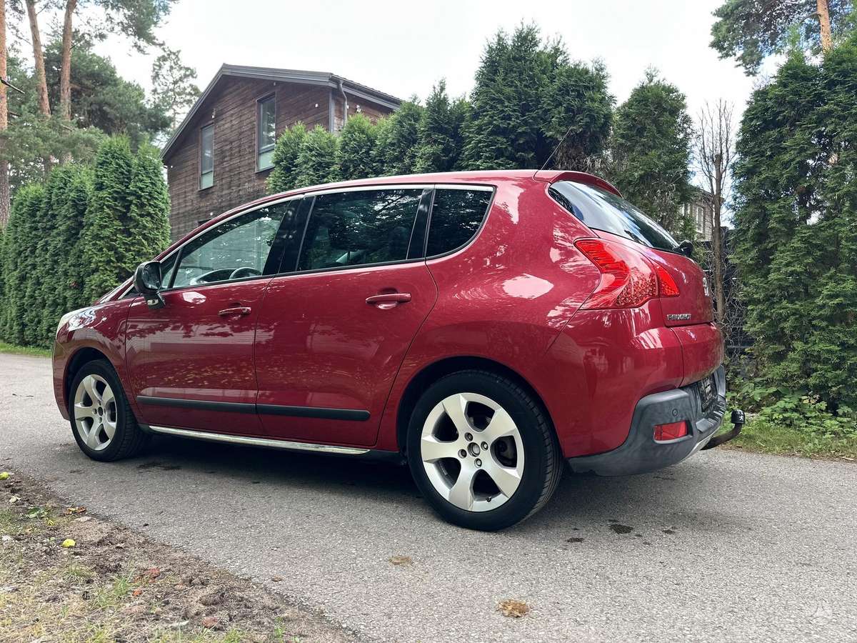 Peugeot 3008, 1.6 l., Минивэн