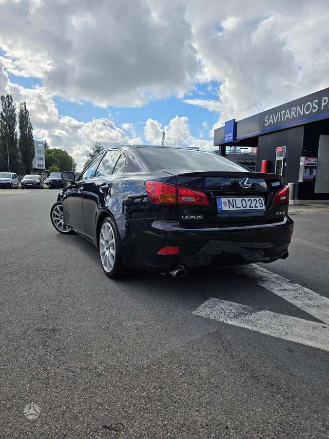 Lexus IS 250, 2.5 l., Седан