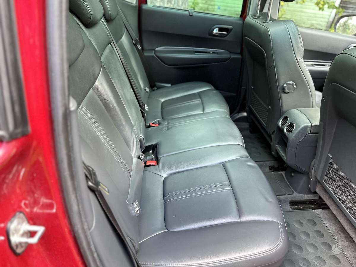 Peugeot 3008, 1.6 l., Минивэн