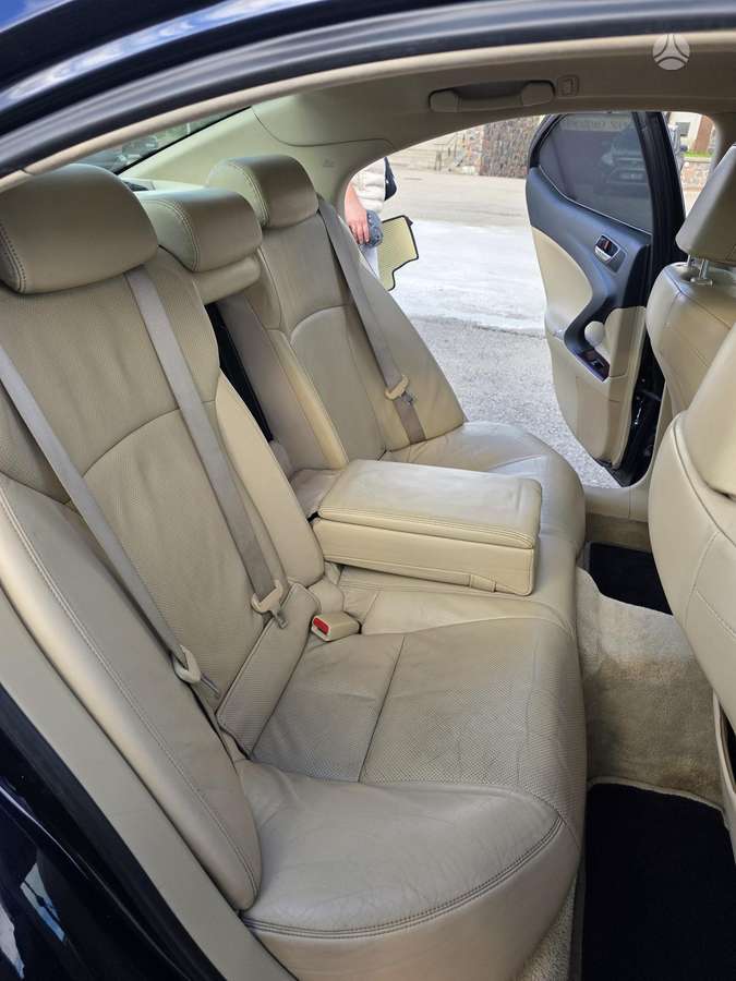 Lexus IS 250, 2.5 l., Седан