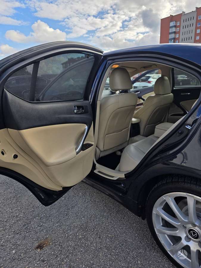 Lexus IS 250, 2.5 l., Седан