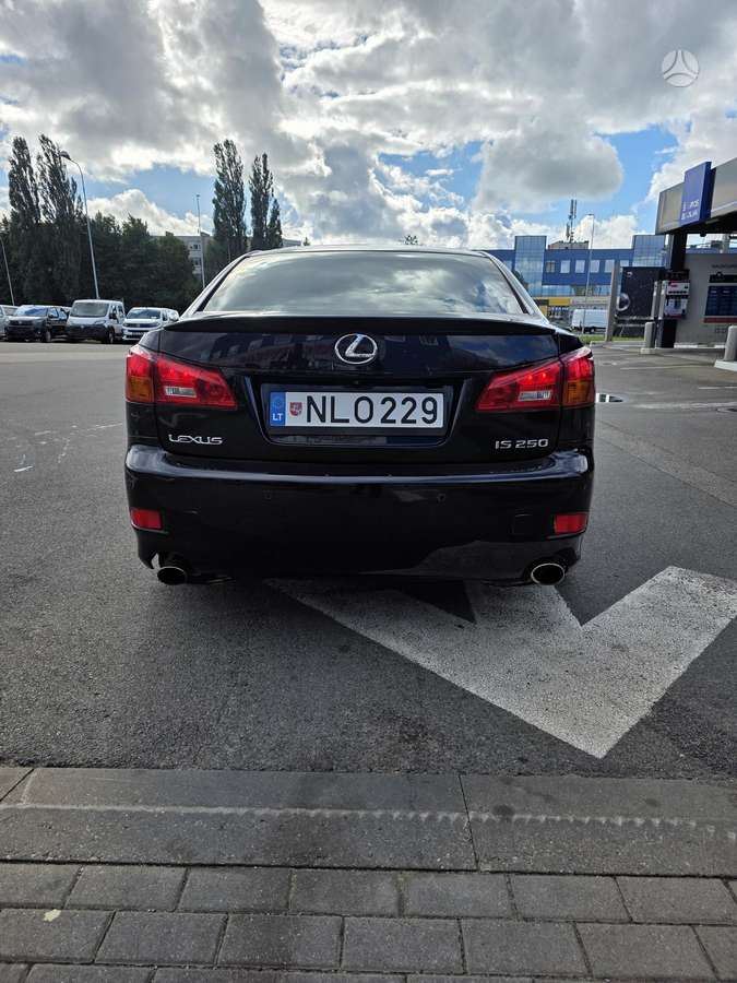 Lexus IS 250, 2.5 l., Седан