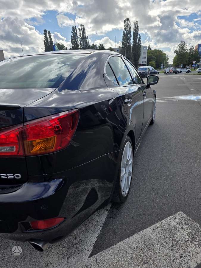 Lexus IS 250, 2.5 l., Седан