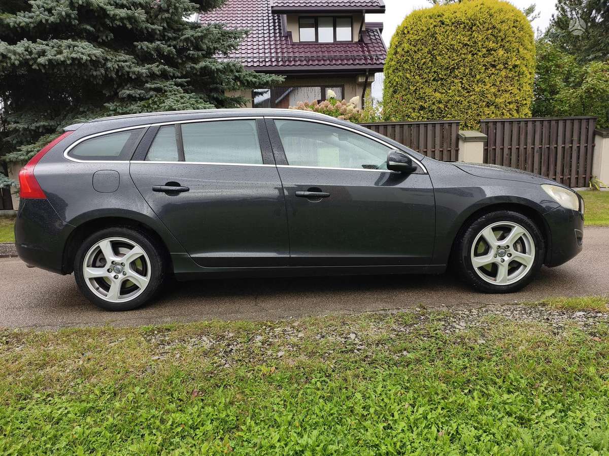 Volvo V60, 2.4 l., wagon