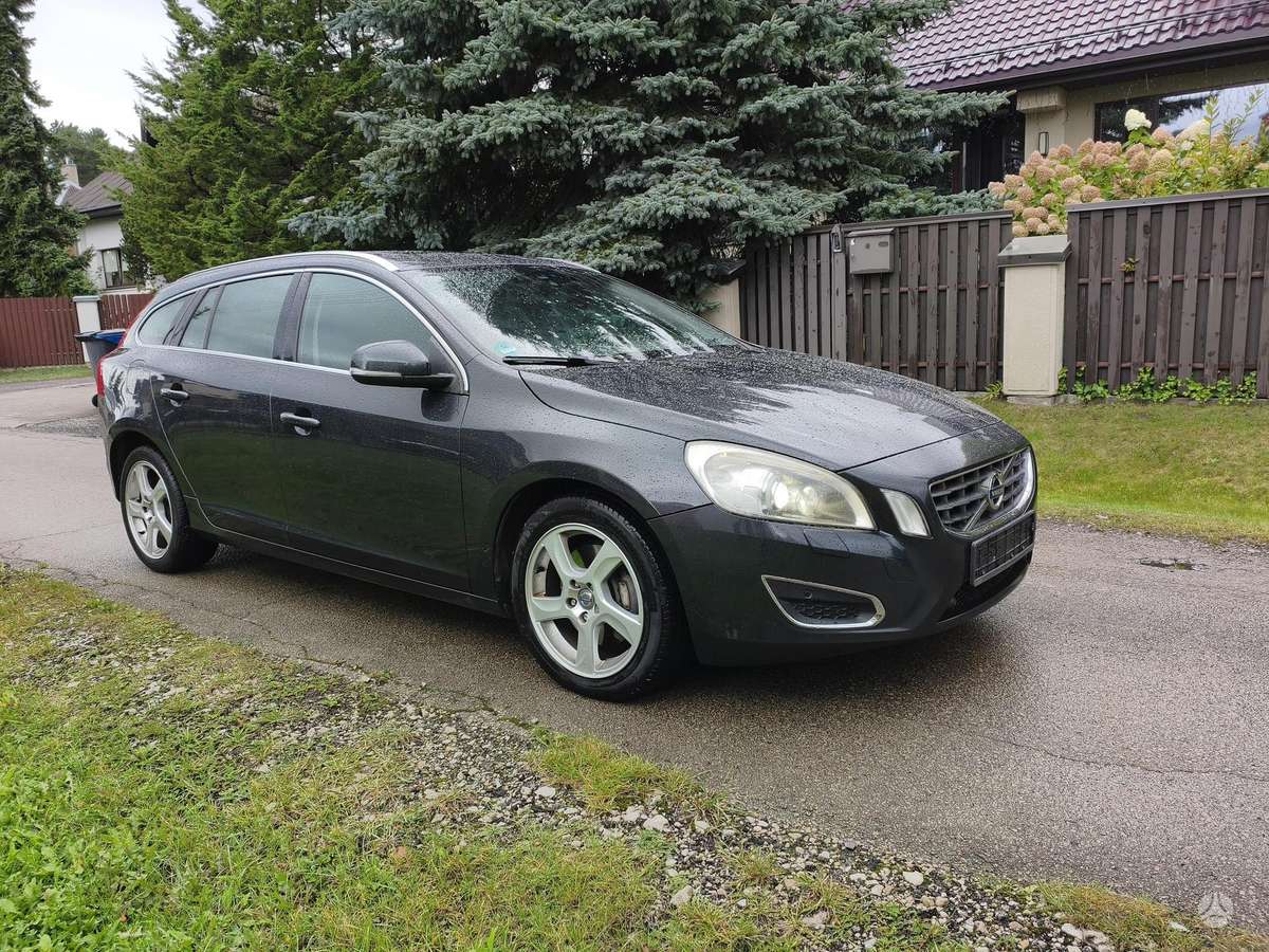 Volvo V60, 2.4 l., wagon