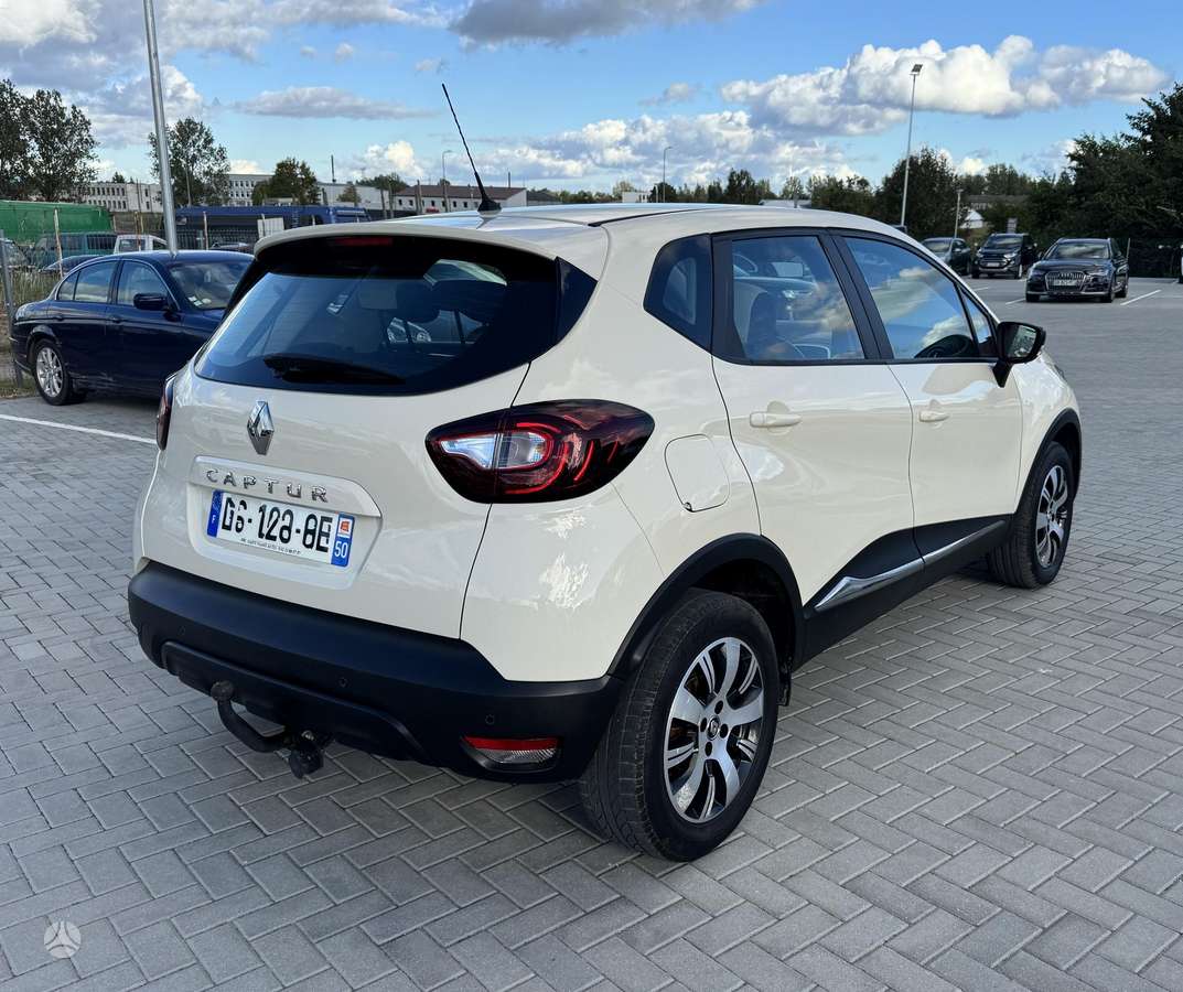 Renault Captur - 4