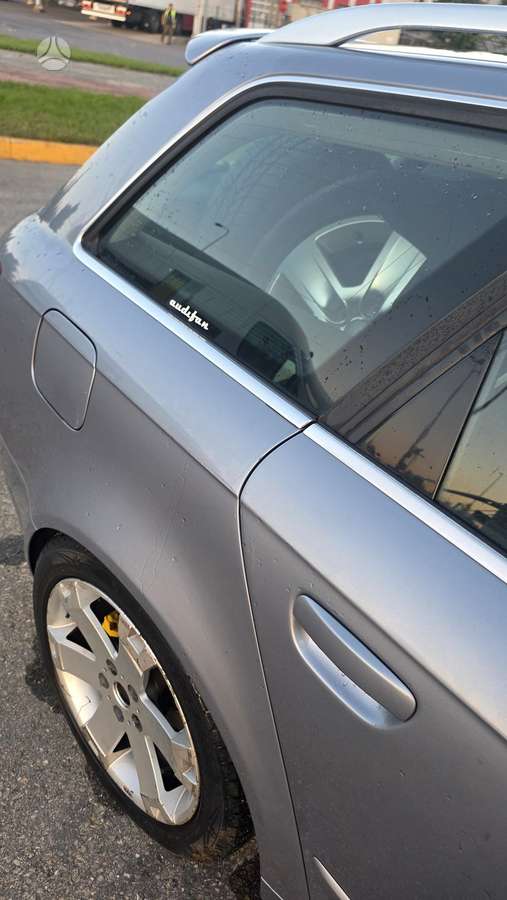 Audi A4, 1.8 l., Универсал