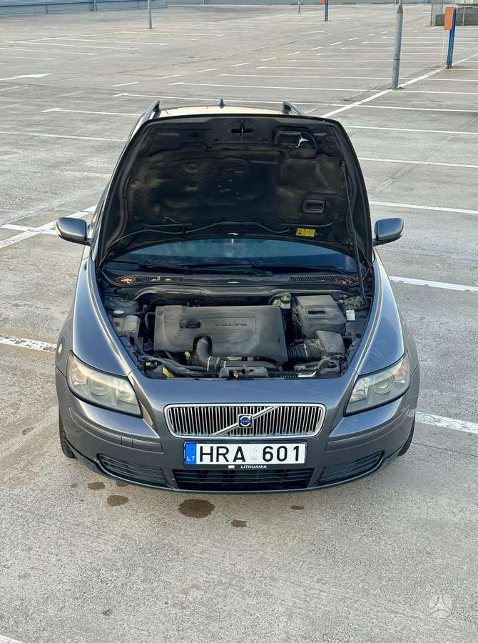 Volvo V50 - 3