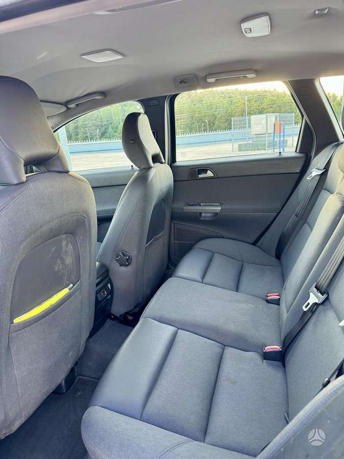 Volvo V50 - 11
