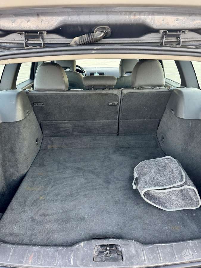 Volvo V50 - 12