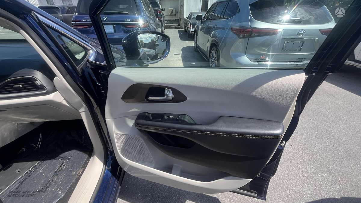 Chrysler Pacifica, 3.6 l., mpv / minivan