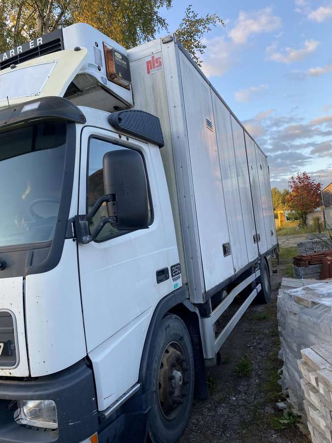 Volvo FM 7, šaldytuvai