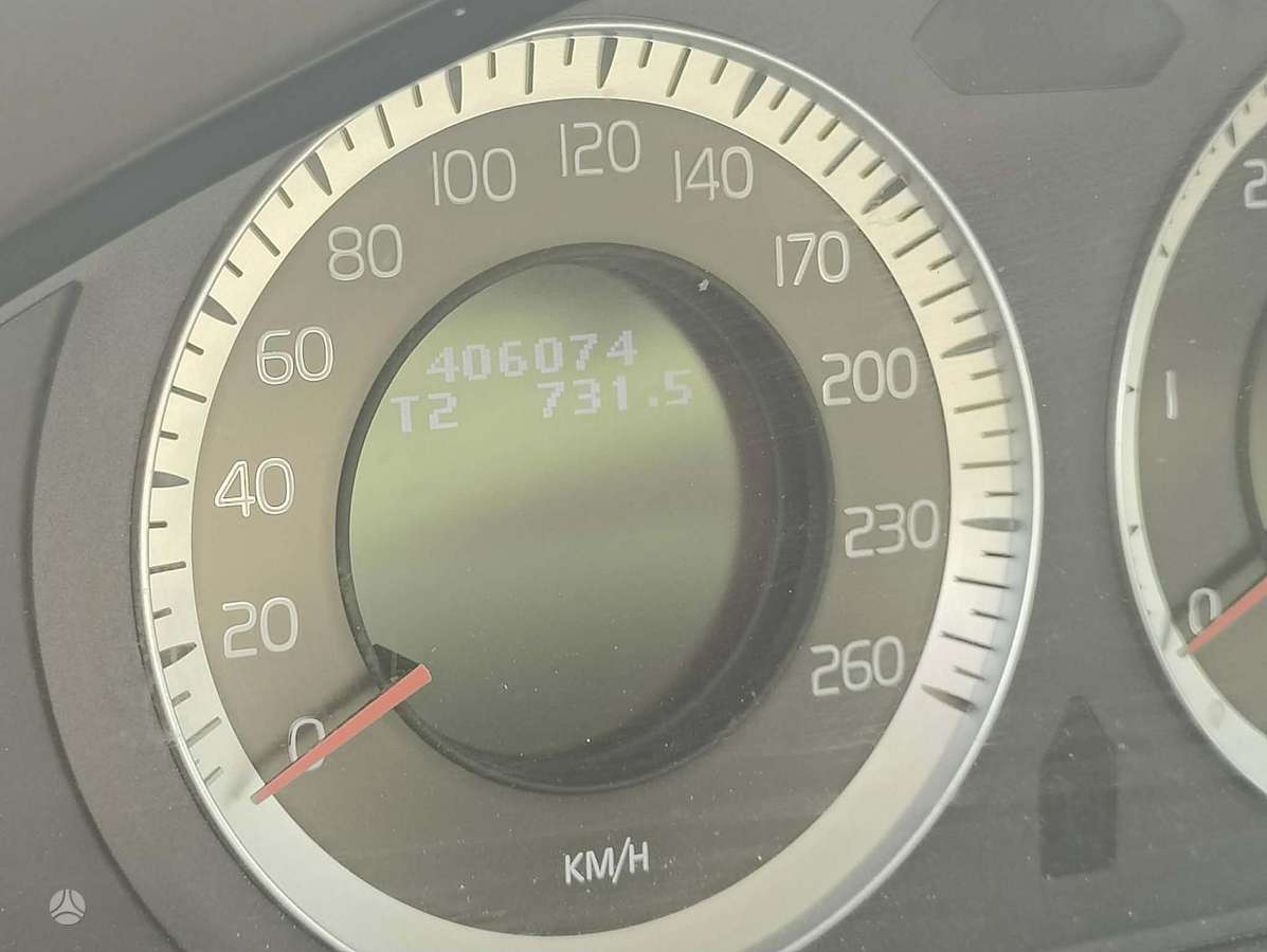 Volvo XC60 - 4