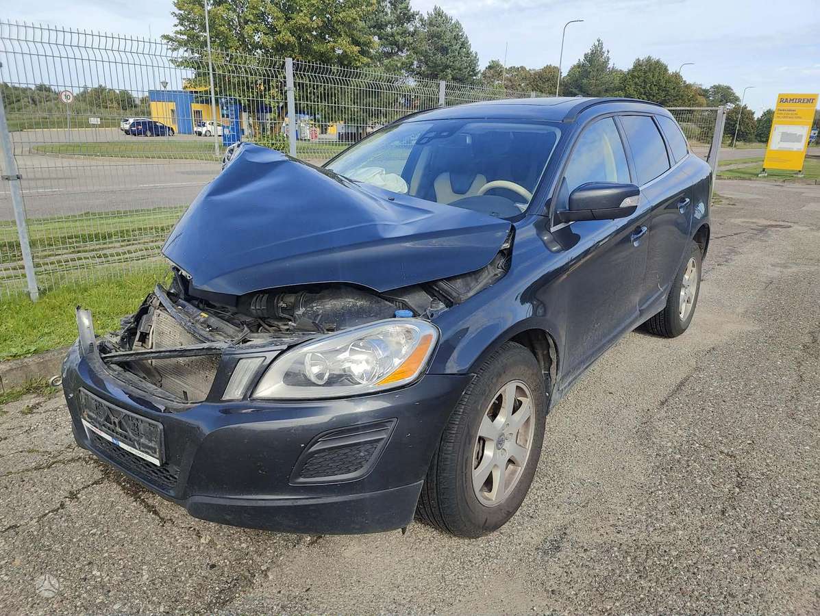 Volvo XC60 - 8