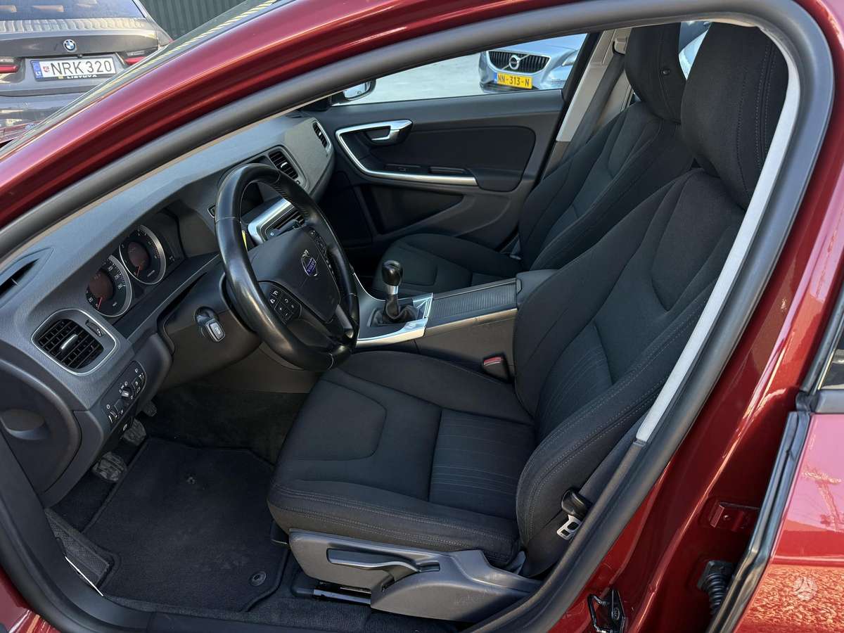 Volvo S60 - 8