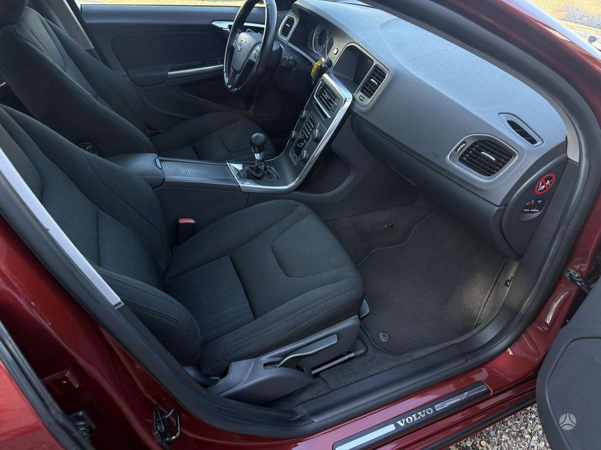 Volvo S60 - 12