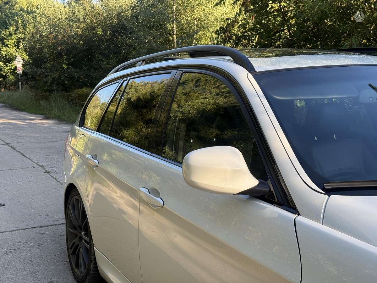 BMW 320, 2.0 l., wagon