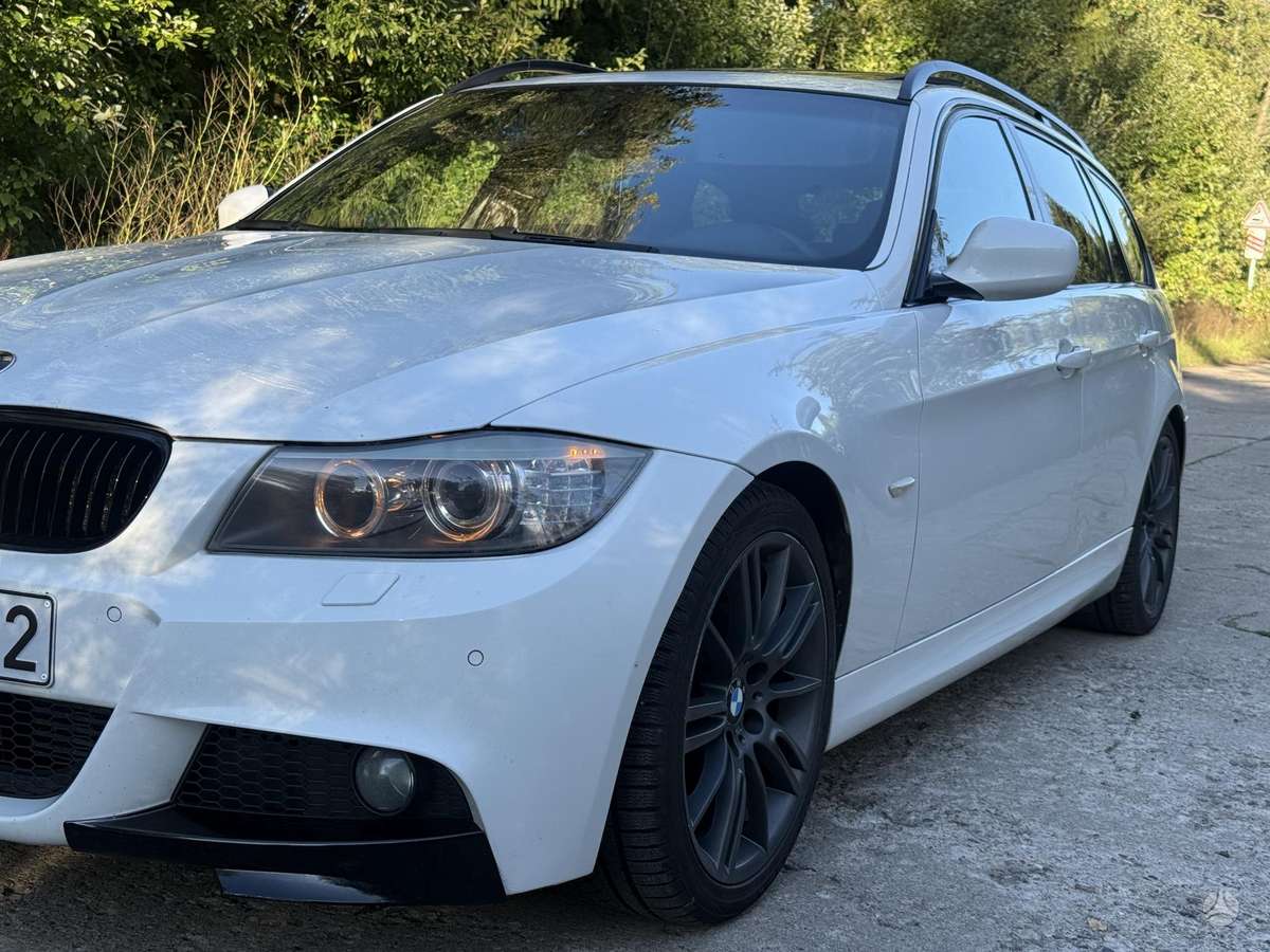 BMW 320, 2.0 l., wagon