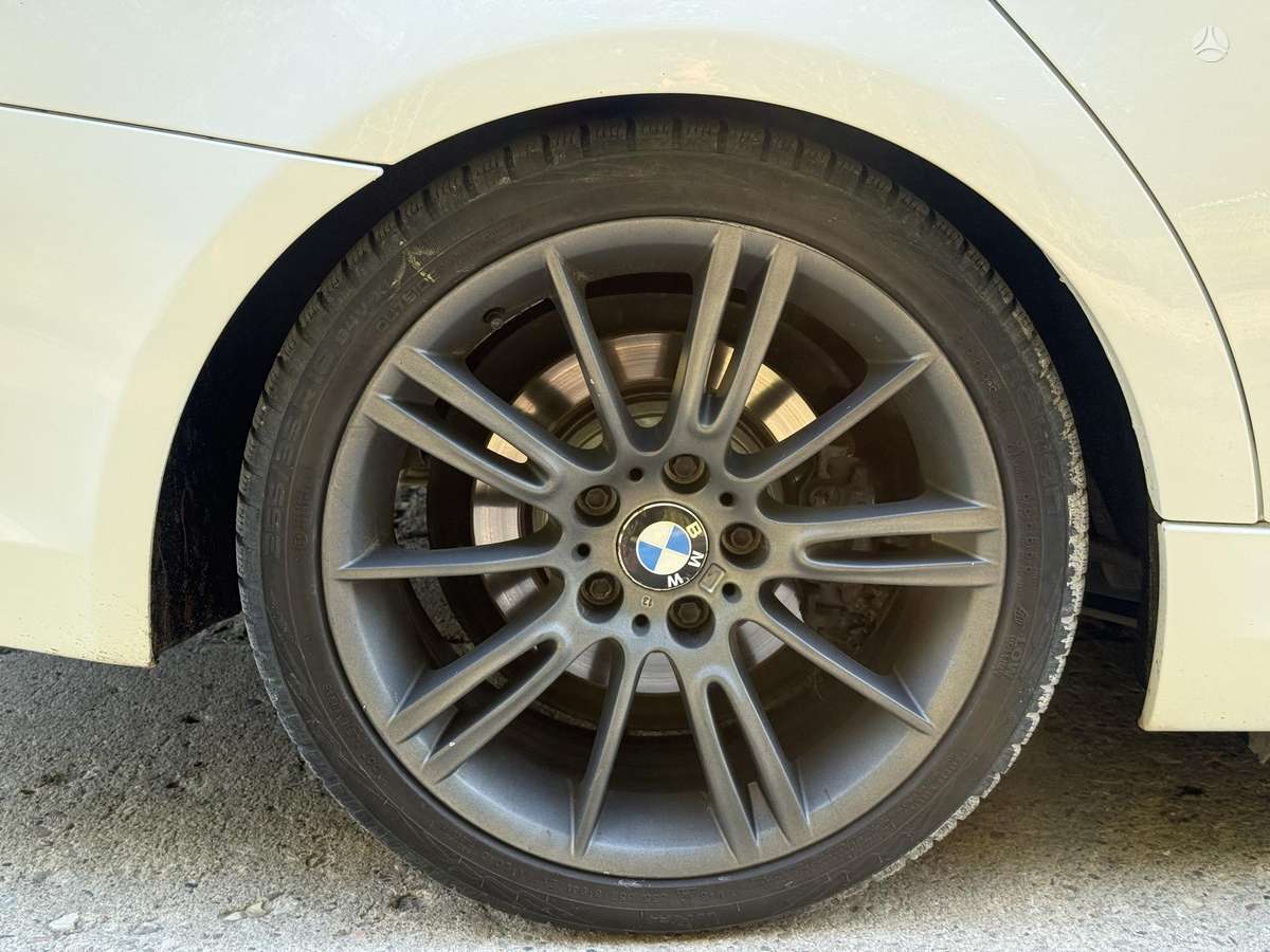 BMW 320, 2.0 l., wagon
