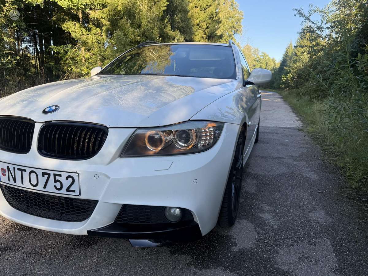 BMW 320, 2.0 l., wagon