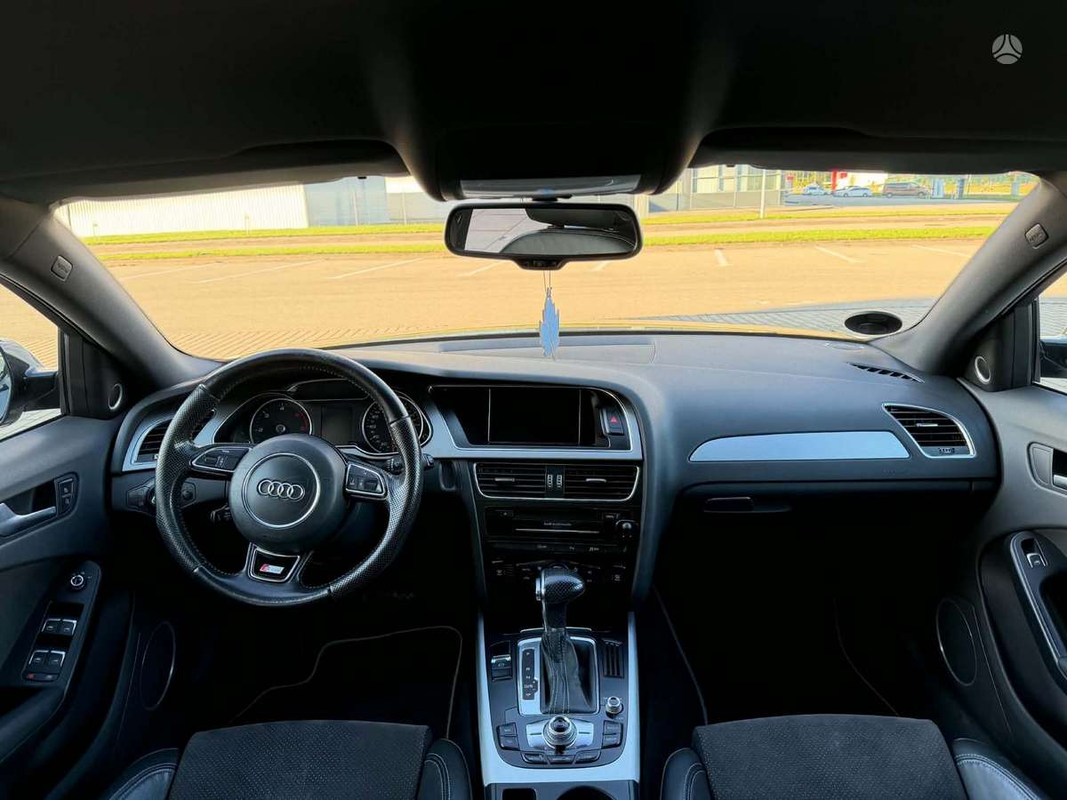 Audi A4, 2.0 l., Универсал
