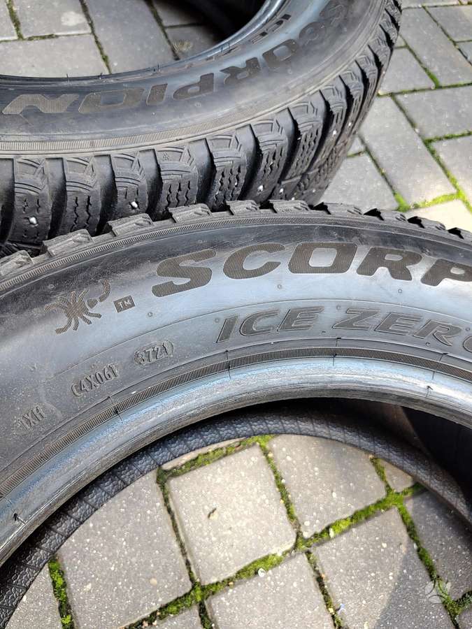 Pirelli Scorpion Ice Zero, зимние 225/60 R17